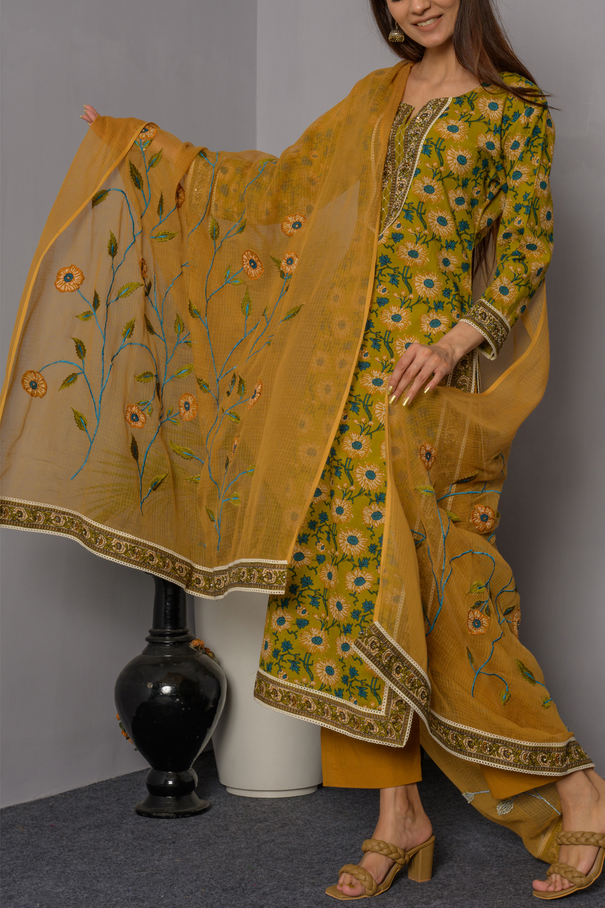 Sunflower Kota Doria Embroidery Dupatta